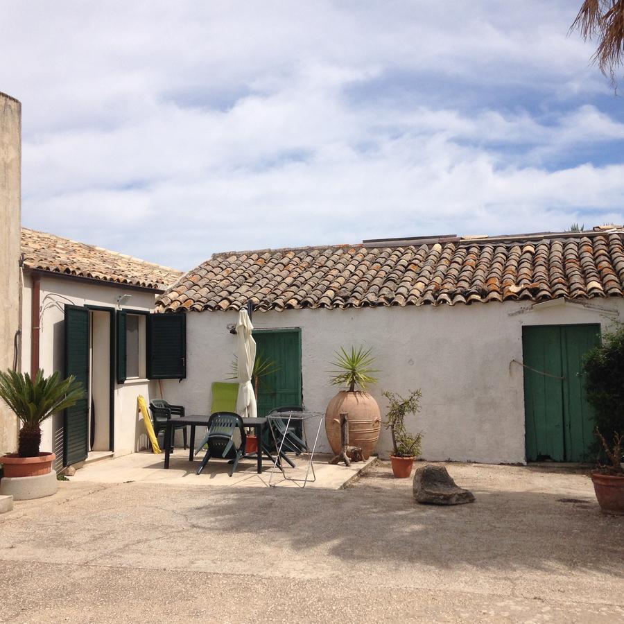 La Fattoria Guest House ชากกา ภายนอก รูปภาพ